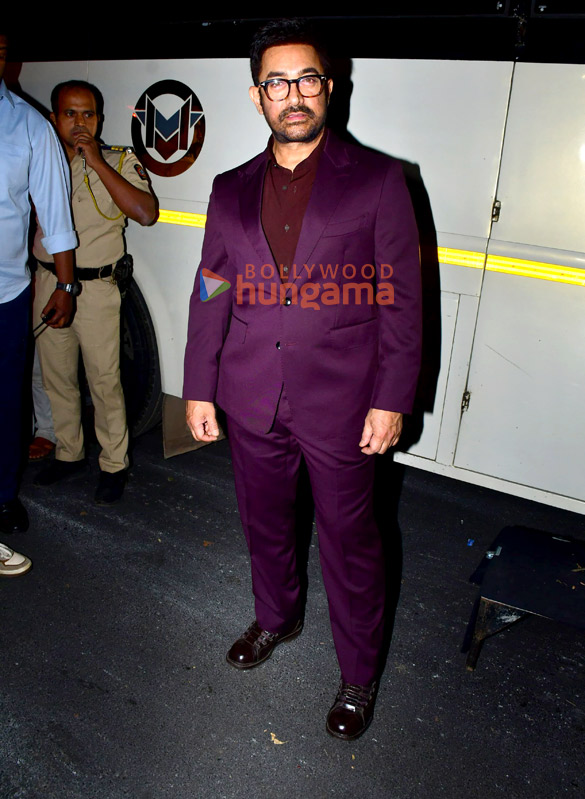 photos aamir khan junaid khan and khushi kapoor snapped promoting loveyapa on the sets of bigg boss 18 3