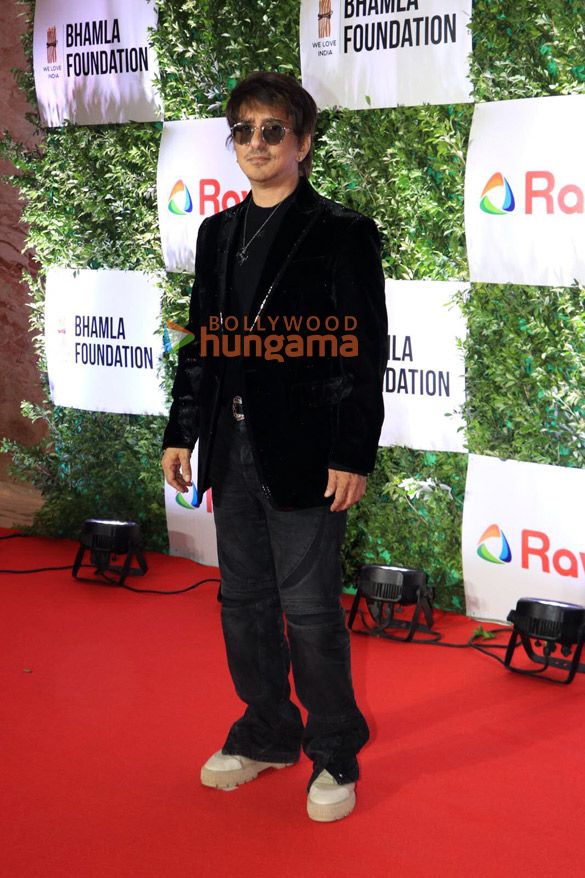 photos ajay devgn malaika arora manushi chhillar and others snapped at bhamla foundations event 12