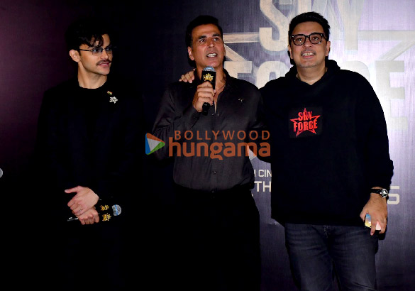 photos akshay kumar veer pahariya and others grace sky force trailer launch 2 3