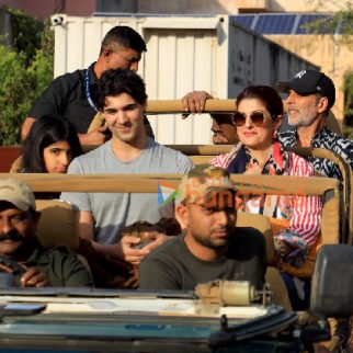 Photos: Akshay Kumar and family snapped while on safari at Jhalana