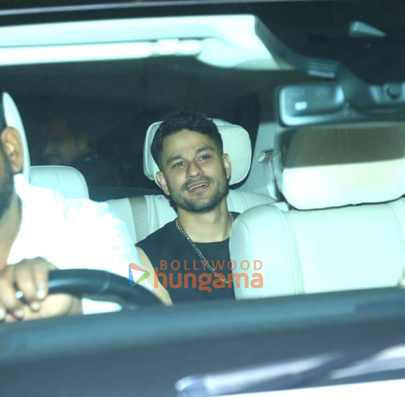 photos ananya panday madhuri dixit karan johar and others attend farah khans birthday bash 17