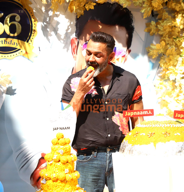 Photos: Bobby Deol snapped celebrating his 56th birthday Photos: Bobby Deol snapped celebrating his 56th birthday