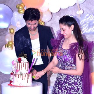 Photos: Gurleen Chopra snapped celebrating her birthday as she hosts a housewarming bash too with D Randhawa