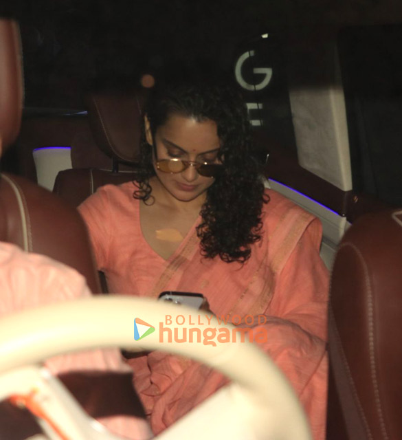 photos kangana ranaut snapped in bandra 1 8