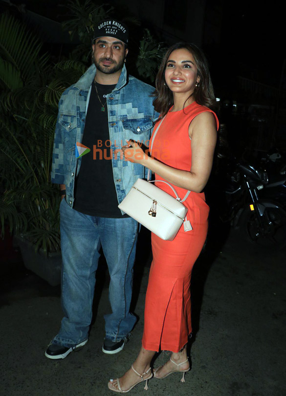 photos karan kundrra tejasswi prakash sana makbul and others attend munawar faruquis birthday bash 6