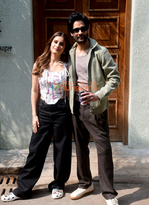 photos rasha thadani and aaman devgan snapped promoting azaad in bandra 1