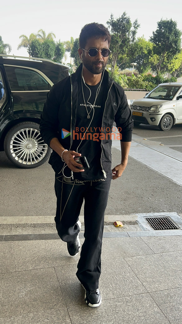 photos shahid kapoor bobby deol wamiqa gabbi and other snapped at the airport 3
