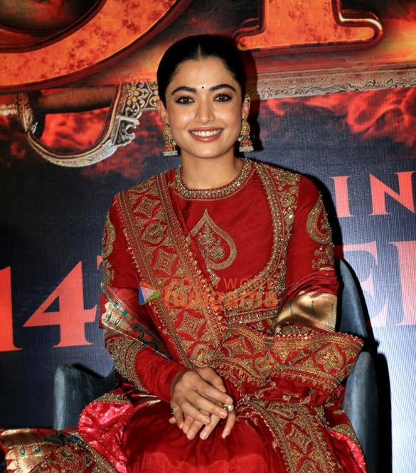 photos vicky kaushal rashmika mandanna and others grace the chhaava trailer launch 817 3