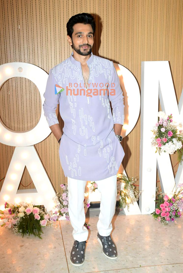 photos yami gautam dhar and pratik gandhi grace dhoom dhaam trailer launch 2 3