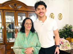 Sky Force actor Veer Pahariya meets the family of war hero Squadron Leader Devayya; see pics