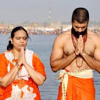 Vijay Deverakonda takes a holy dip at Maha Kumbh with his mother