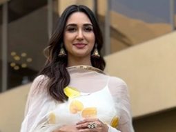 Nikita Dutta looks extremely pretty wearing her organza dupatta