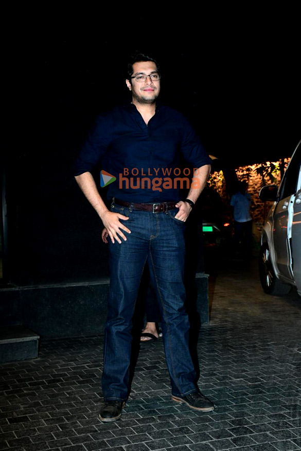 photos aamir khan kajol ira khan and others grace the special screening of loveyapa 2 2