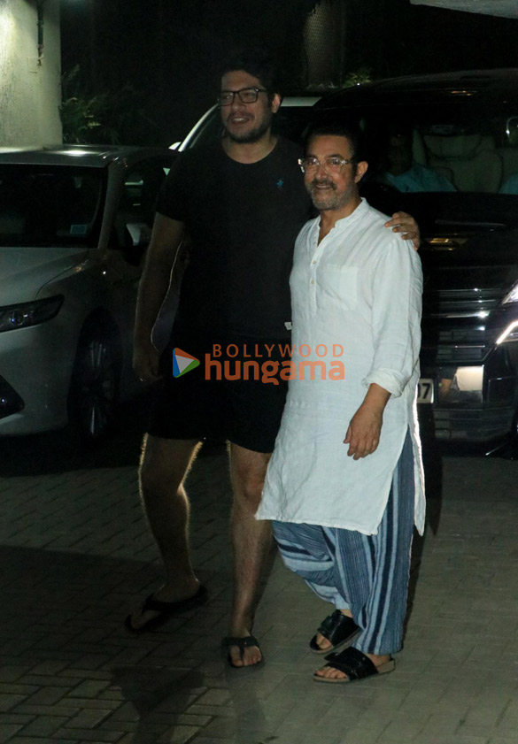 photos aamir khan and junaid khan snapped in bandra 2