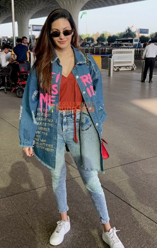 Photos: Amyra Dastur, Rasha Thadani, Raveena Tandon and Palak Muchhal snapped at the airport