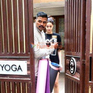 Photos: Ananya Panday snapped at Anshuka Yoga in Bandra