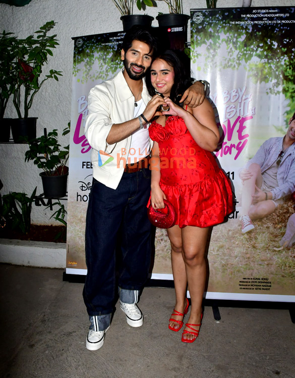photos avika gor abhishek kapoor and others grace the special screening of bobby aur rishi ki love story 3