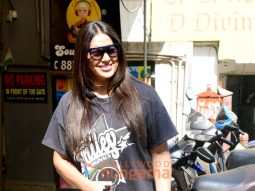 Photos: Bipasha Basu snapped outside a salon in Khar