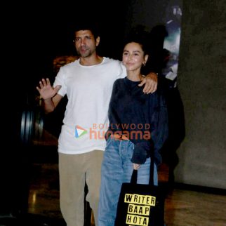 Photos: Farhan Akhtar, Shibani Dandekar and others snapped at Excel Entertainment