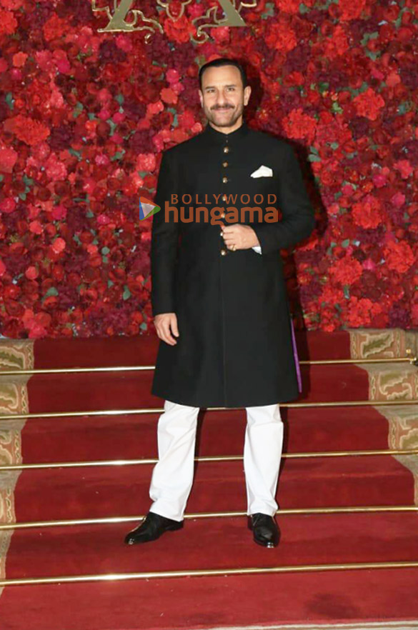 photos kareena kapoor khan saif ali khan karisma kapoor mihir ahuja tina ambani and others attend aadar jain and alekha advani 4