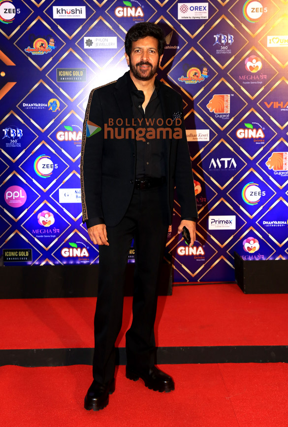 photos kartik aaryan nushrratt bharuccha adah sharma and others grace the iconic gold awards 2025 19