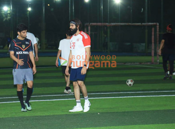 photos kartik aaryan snapped at a football ground 2 2