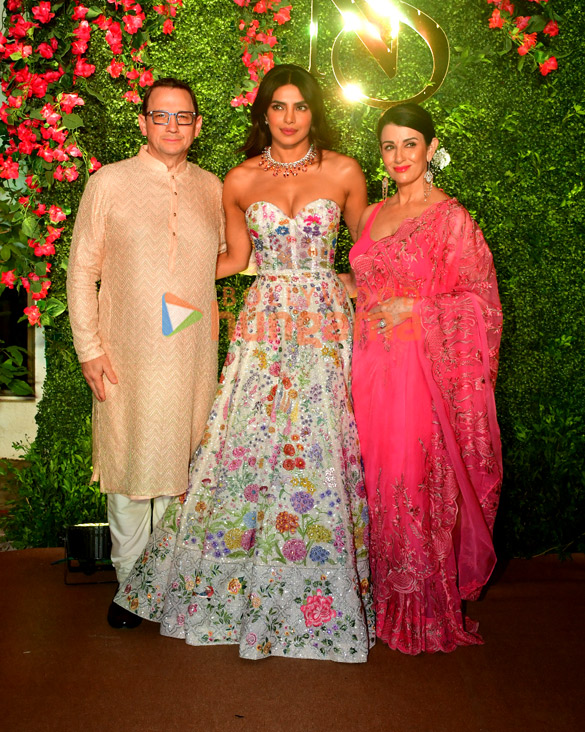 photos priyanka chopra jonas snapped at siddharth chopras mehendi ceremony 2