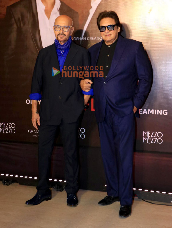 photos rakesh roshan hrithik roshan neetu singh ayesha jhulka ameesha patel mahima choudhary and others snapped at the bash thrown for the success of the roshans documentary 8