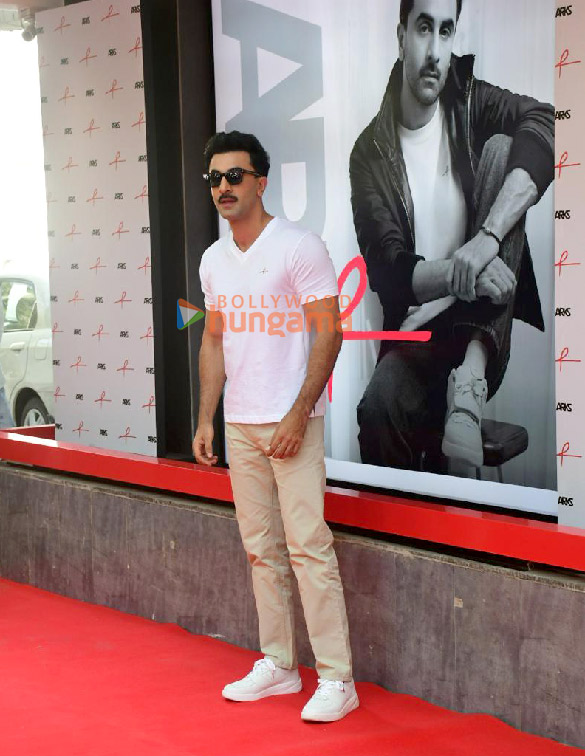 photos ranbir kapoor snapped at the launch of his brand arks in bandra 4
