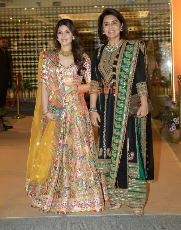 photos randhir kapoor tina ambani and others attend aadar jains mehendi ceremony 990 1