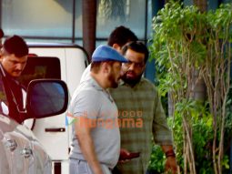 Photos: Salman Khan, Salim Khan, lulia Vantur snapped at Sajid Nadiadwala’s office in Andheri