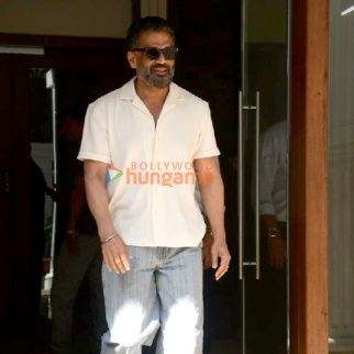 Photos: Suniel Shetty snapped outside a dental clinic in Khar