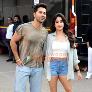 Photos: Varun Dhawan and Janhvi Kapoor snapped at Mehboob Studio