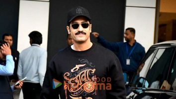 Photos: Vicky Kaushal and Rashmika Mandanna snapped at Kalina airport