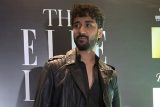 Raghav Juyal leather jacket look is giving