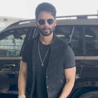 Shahid Kapoor patiently waits till a fan takes a selfie