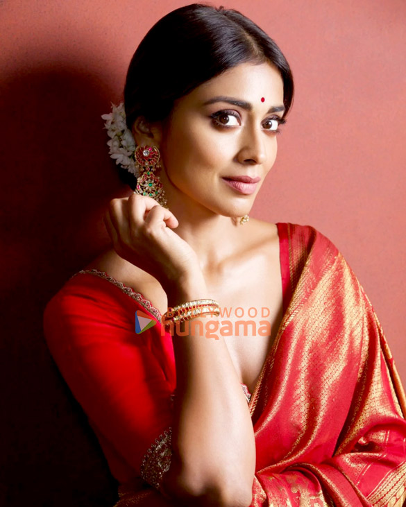 shriya saran 1 138