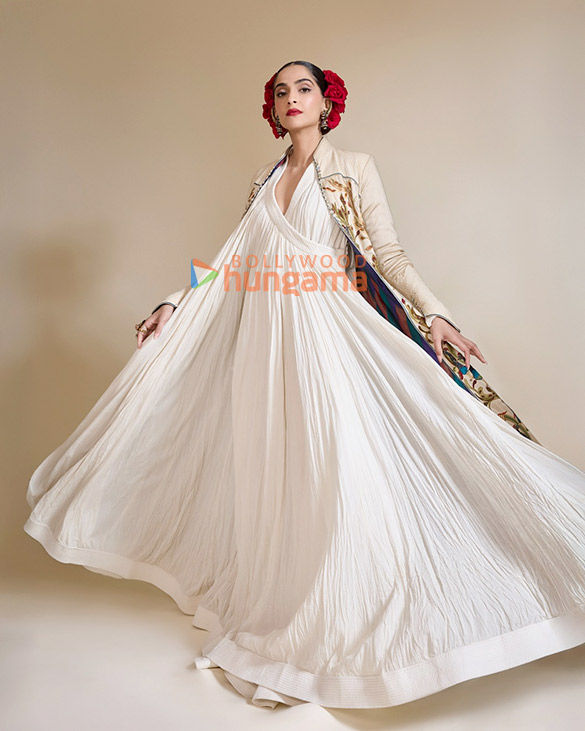 sonam kapoor 5 11