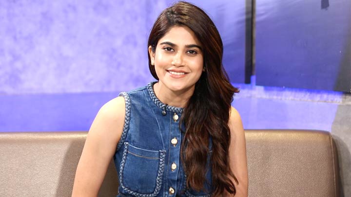 Aaditi Pohankar’s SUPER FUN RAPID FIRE | She | Aashram 3 | Bobby Deol Aaditi Pohankar’s SUPER FUN RAPID FIRE | She | Aashram 3 | Bobby Deol