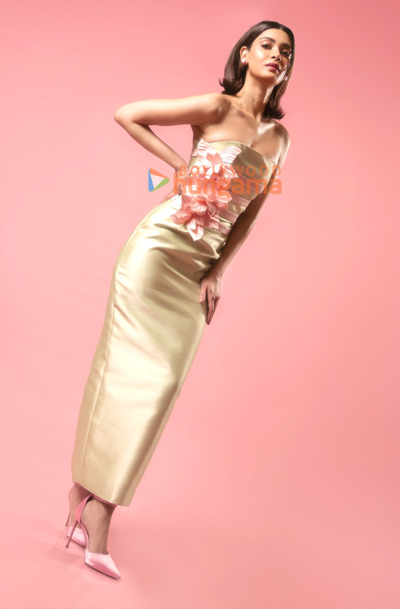diana penty 8 6