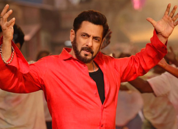 EXCLUSIVE: Despite in pain, Salman Khan didn’t pause shooting ‘Bam Bam Bhole’ for Sikandar : Bollywood News