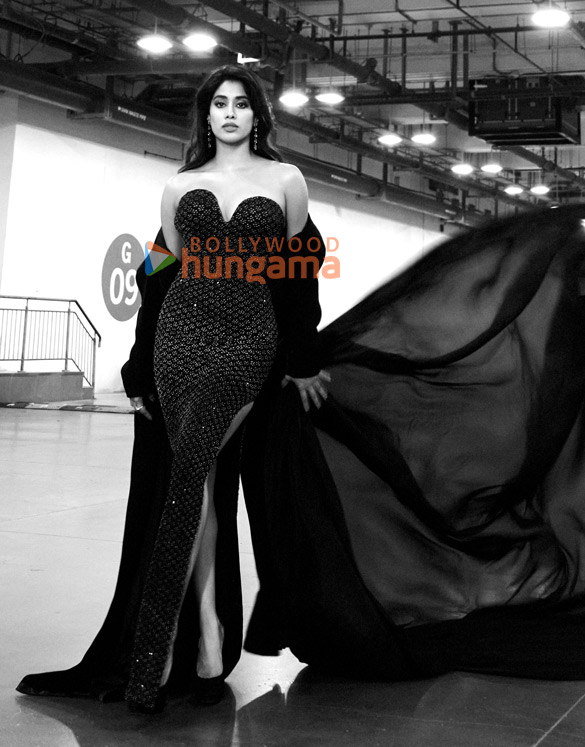 janhvi kapoor 7 96