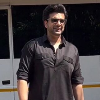 Karan Kundra paped in a black pathani kurta