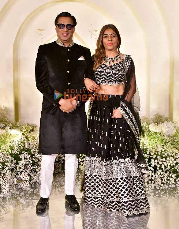 photos aamir khan pooja hegde riteish deshmukh genelia deshmukh and others attend ashutosh gowariker and sunita gowarikers son wedding reception 11
