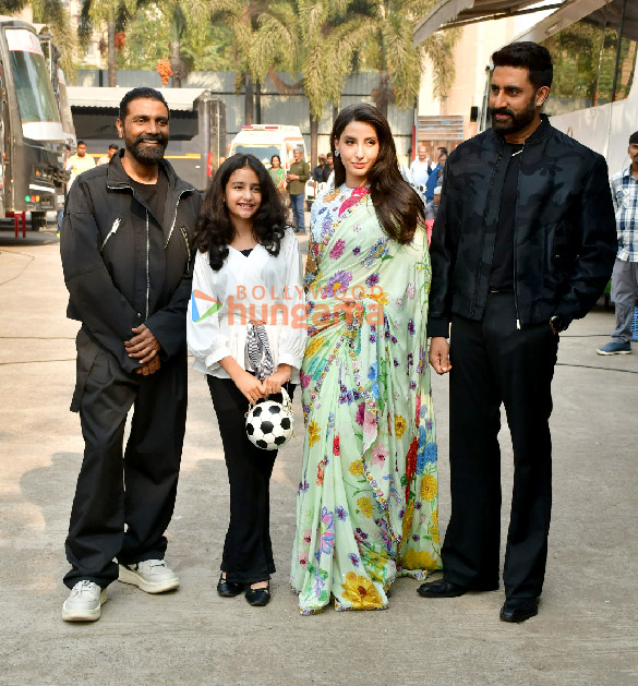 Photos: Abhishek Bachchan, Nora Fatehi and Remo D’Souza snapped promoting Be Happy Photos: Abhishek Bachchan, Nora Fatehi and Remo D’Souza snapped promoting Be Happy