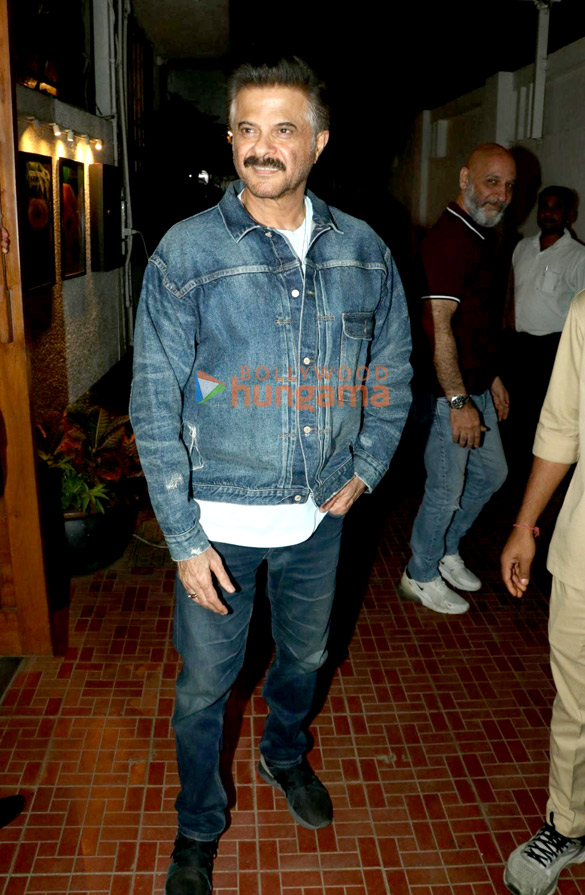 Photos: Anil Kapoor, Rhea Kapoor and Karan Boolani snapped at Izumi in Bandra Photos: Anil Kapoor, Rhea Kapoor and Karan Boolani snapped at Izumi in Bandra