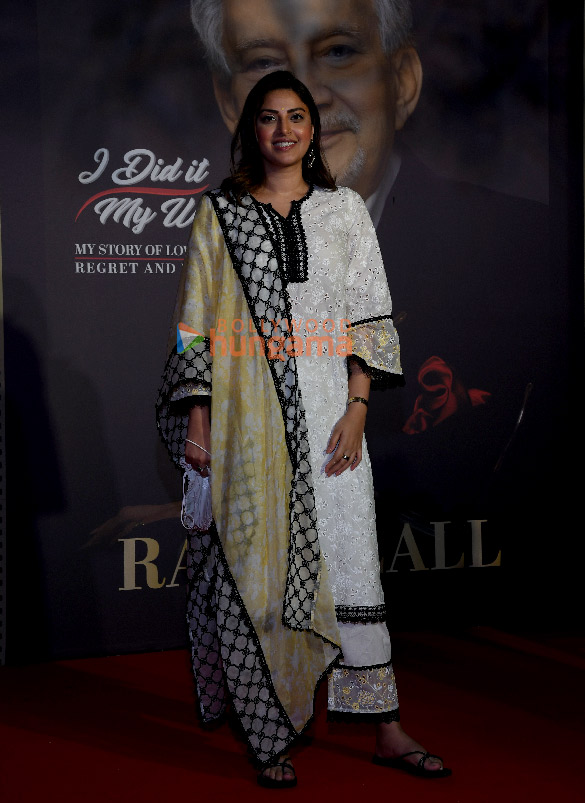 photos anupam kher shatrughan sinha jitendra and others grace the grand launch of rajan lalls biography i did it my way my life of love betrayal regret wisdom 7