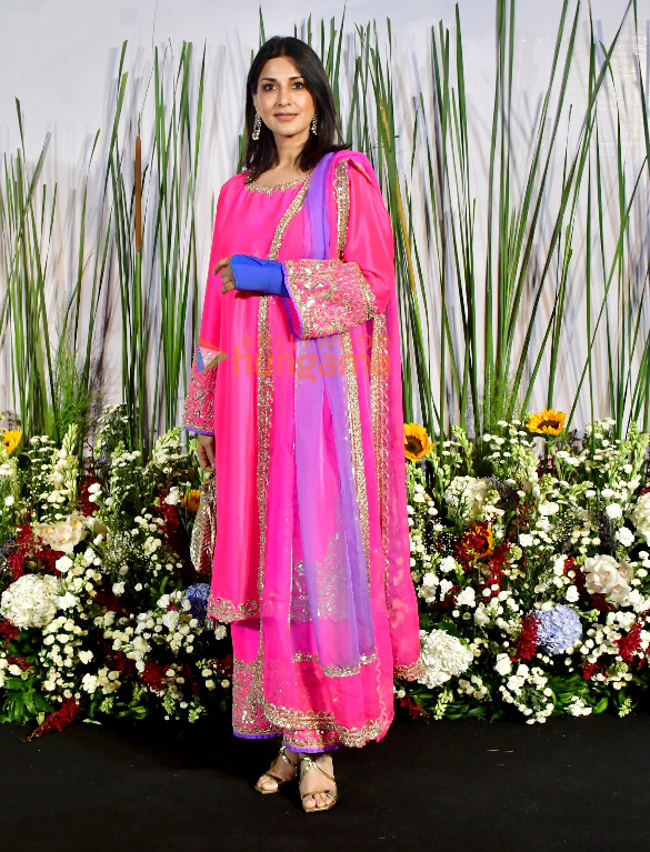 photos celebs attend salman khans eid party 6