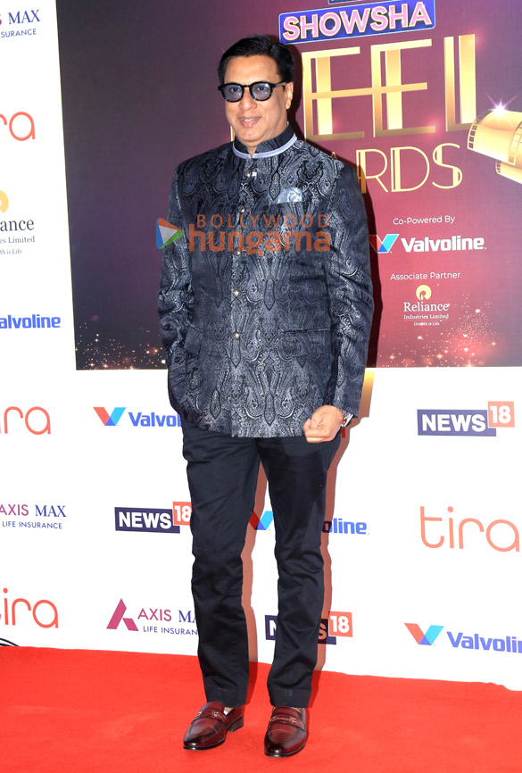 photos janhvi kapoor raveena tandon rajkummar rao varun dhawan and others grace the red carpet of news18 showsha reel awards 2025 22