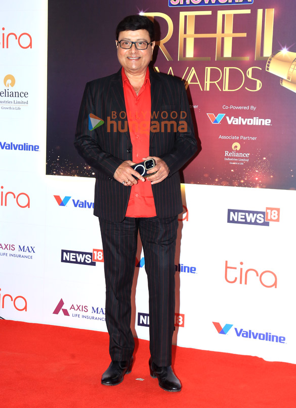 photos janhvi kapoor raveena tandon rajkummar rao varun dhawan and others grace the red carpet of news18 showsha reel awards 2025 23
